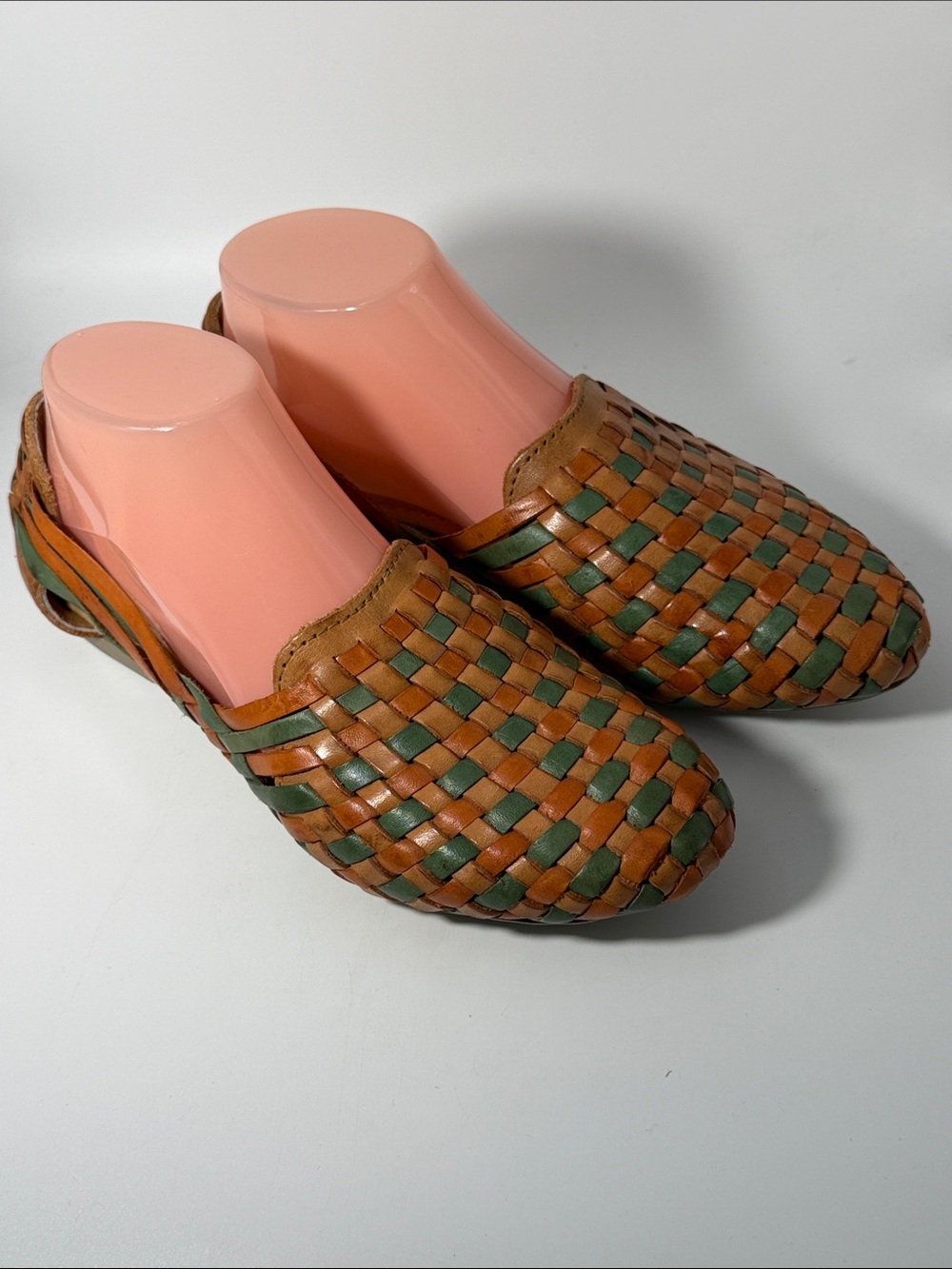 D’Arte Tan/Green Woven Leather Slip-on Shoes Sz 7